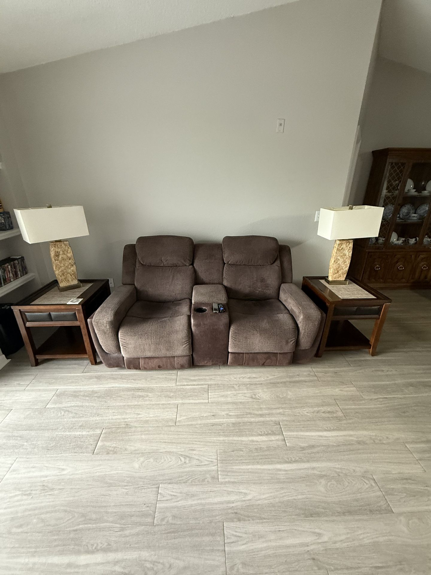 Power Couch & Love Seat w/ End Tables & 2 Lamps