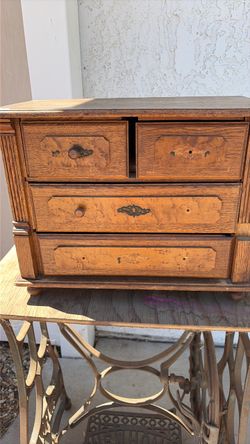 4 drawer chest