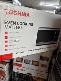 Toshiba 2.2 cu. ft. 24.4'' Microwave Oven in Stainless Steel, microondas