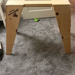 BURRO BRAND Classic 21-in W x 29-in H Wood Saw Horse ( 1000-lb Capacity)