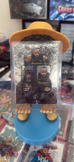 LeBron James Los Angeles Lakers Pure Trading Card