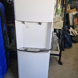 Primo Water Cooler And Heater