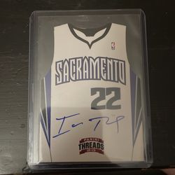 Isaiah Thomas Signature  Panini Threads ‘12-‘13
