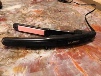 Conair Pink Ceramic Hair Straightener Straightening Heat Tool Curler