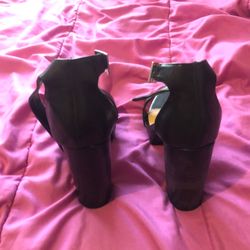 Black heels