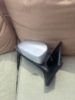 RIGHT PASSENGER SIDE MIRROR 2016 TOYOTA COROLLA (SILVER) WITH TURN SIGNAL
