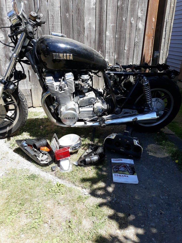 79 Yamaha 1100