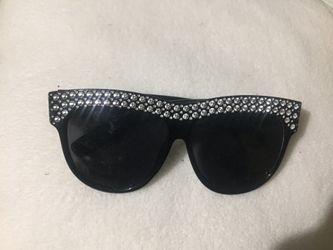 Brand new sunglasses never used
