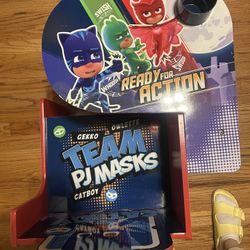  Heroes in pijamas kids desk chair