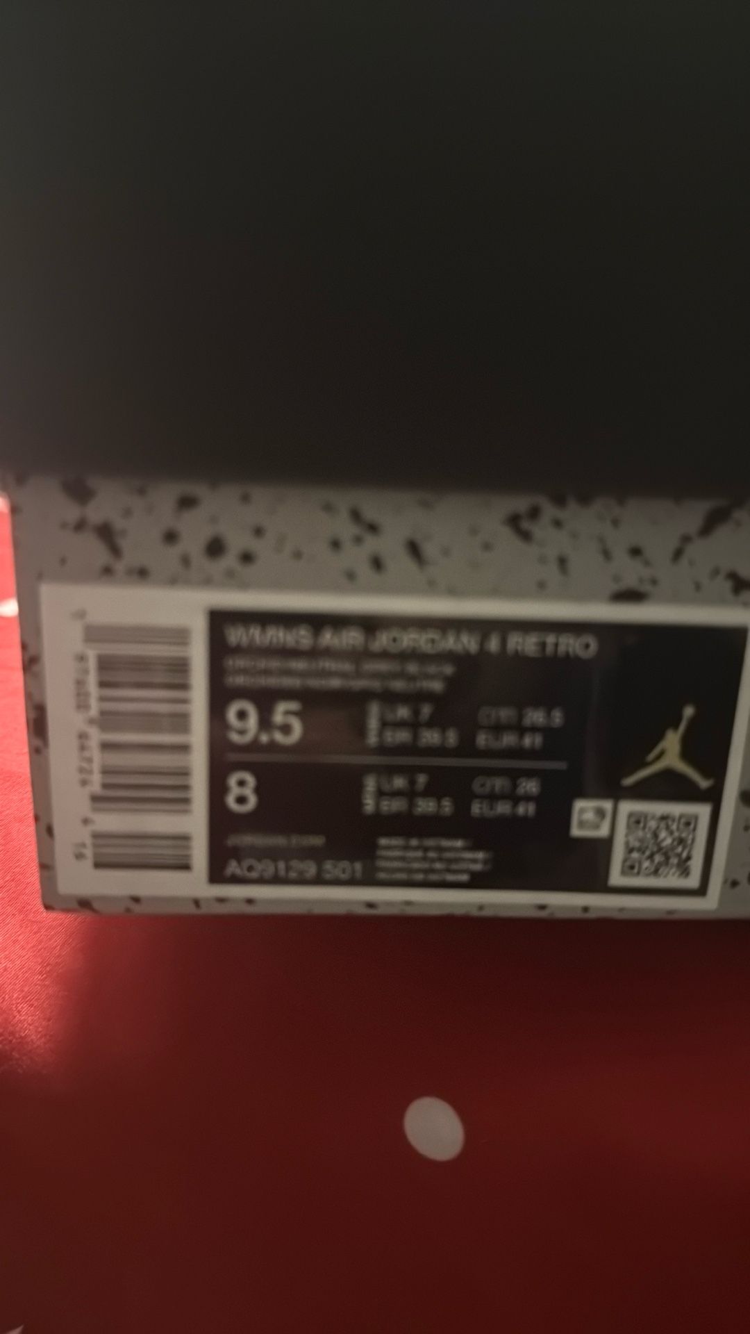 Air Jordan 4