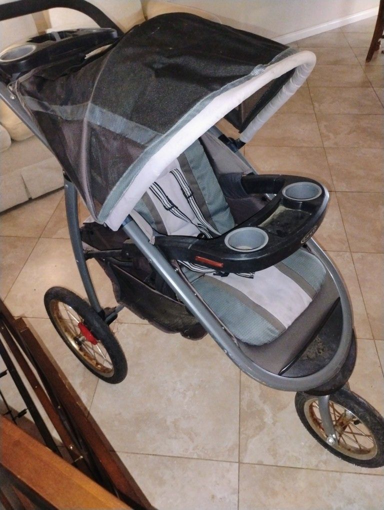 Graco FastAction Jogger Stroller.