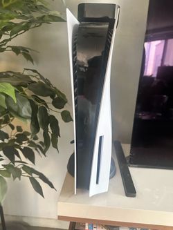 PS5 DISC EDITION 2TB 7 Games