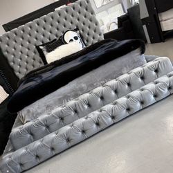 ✨️ King, Cal King, Queen Bed Frame ✨️ Furniture Sectionals, Bedrooms, Dining Avail