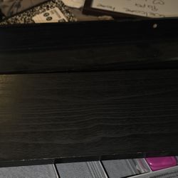 2 Medium Shelfs