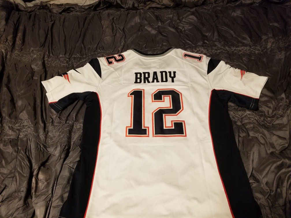 Tom Brady #12 New England Patriots Jersey