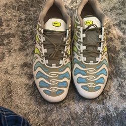 Size 13 New Men Nike Air 