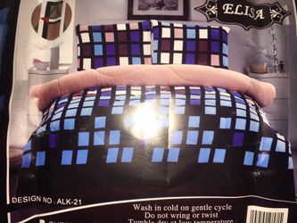 New 3 pc King Thick Borrego blanket
