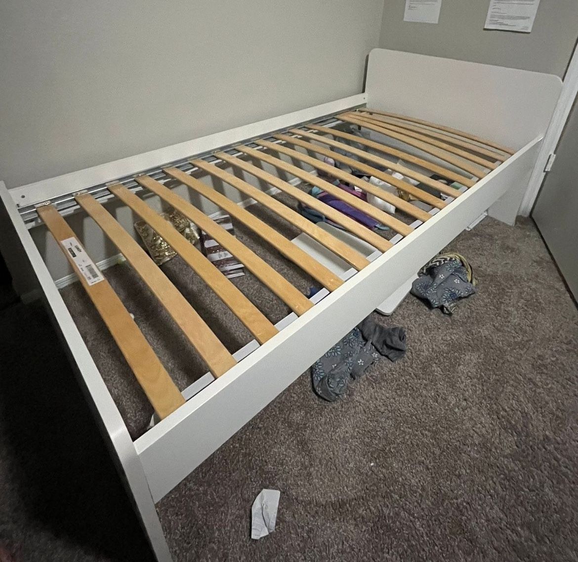 Twin Bed With Mattress