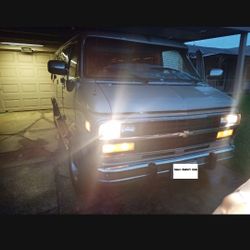 1994 Chevrolet G-Series Van