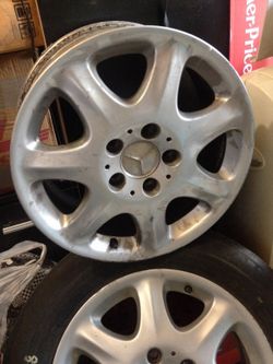 Rim for Mercedes s500.::