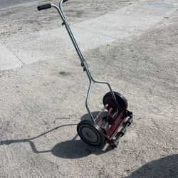 Hand Lawnmower 