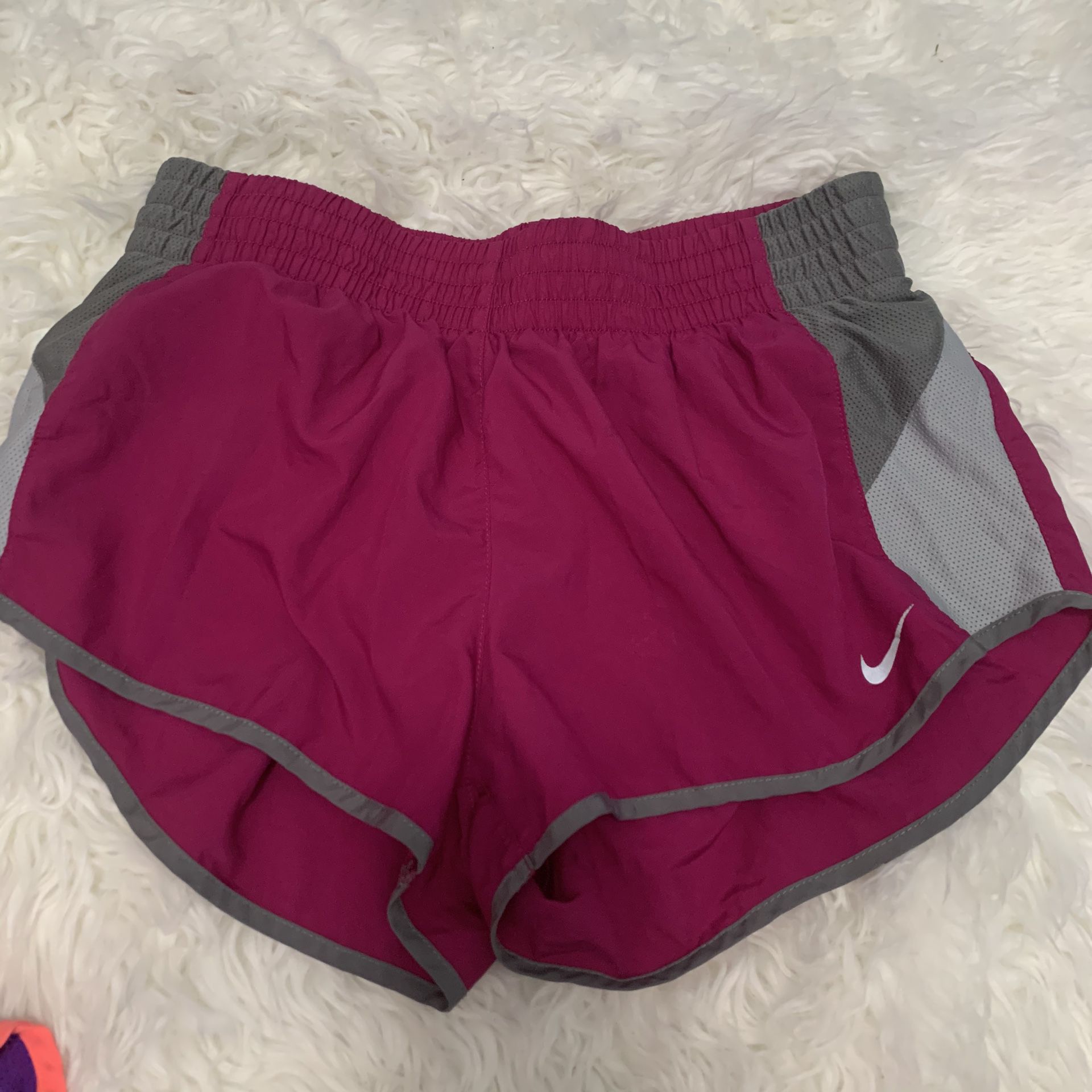 Nike running shorts size medium