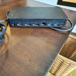 Dell Docking Station Model D6000