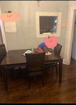 Free Dining room set