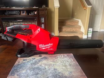 Milwaukee M18 Fuel Dual Battery Blower