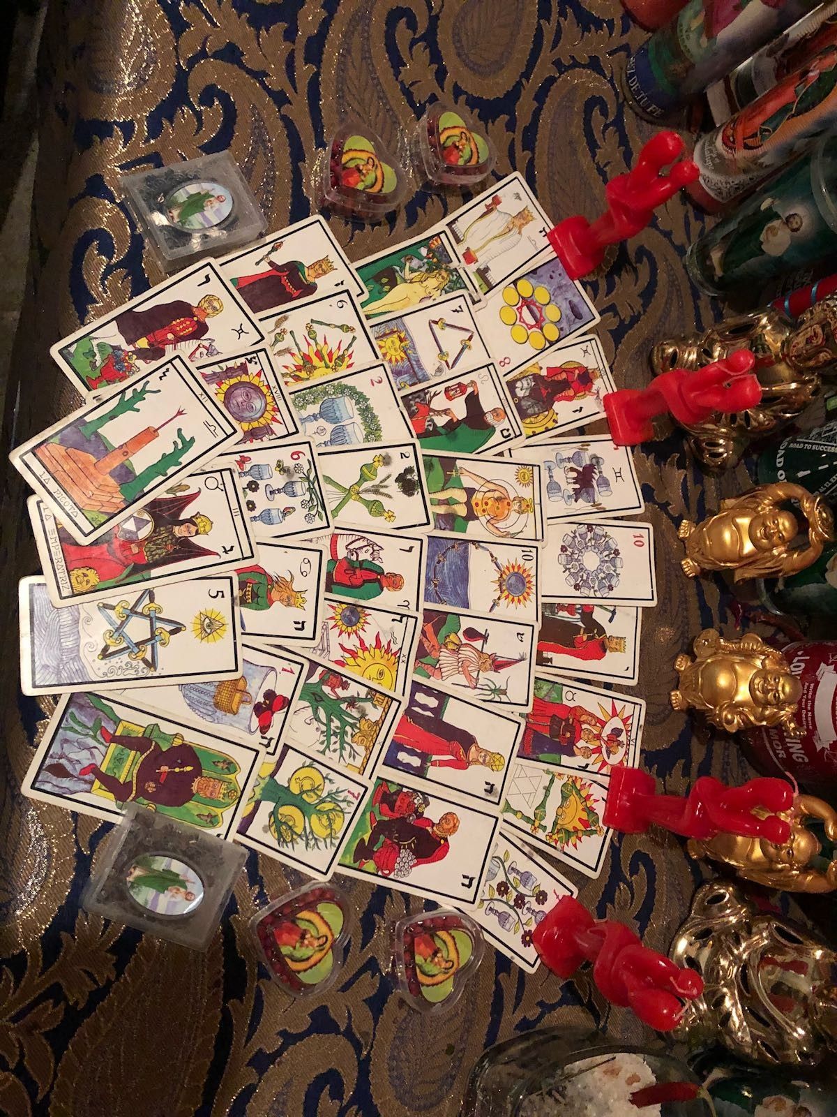 Cartas del Tarot limpias despojos amarres endulzamientos 100% efectivo garantizado curandera Vidente astróloga