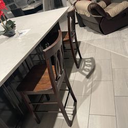 2 Kitchen Chairs 