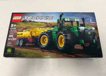 Lego Technic 42136 John Deere 9620R 4WD Tractor New in box