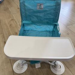 Hiccapop Travel Booster Seat with Tray 