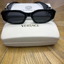 Versace Medusa Biggie Sunglasses*On Hand Brand New With Box  