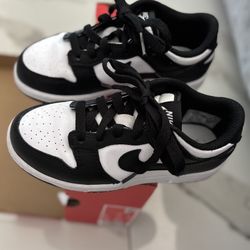 Nike Shoes 