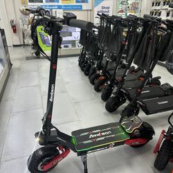 Arwibon GT06 Plus Electric Scooter 2,400Watts 40MPH! Finance For $50 Down Payment!!
