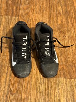 Youth Mike Trout baseball cleats
