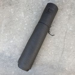 Black Kulae yoga mat