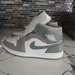 Jordan 1 mid SE White/Cool, Grey/Medium Grey Men's 11