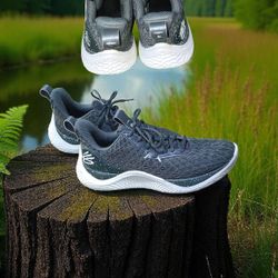 Steph Curry Under Armour Flow 10 Team Sneakers 
