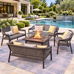 Brand new patio set 6 pieces