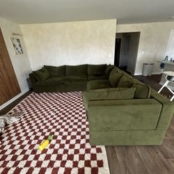 Large Sectional Couch 
