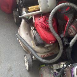 Lawn Mower Honda