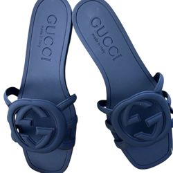 Gucci Size 6, New