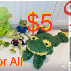 $5 For All bundle of Frogs 🐸 Plushies great condition & 1 Brand New