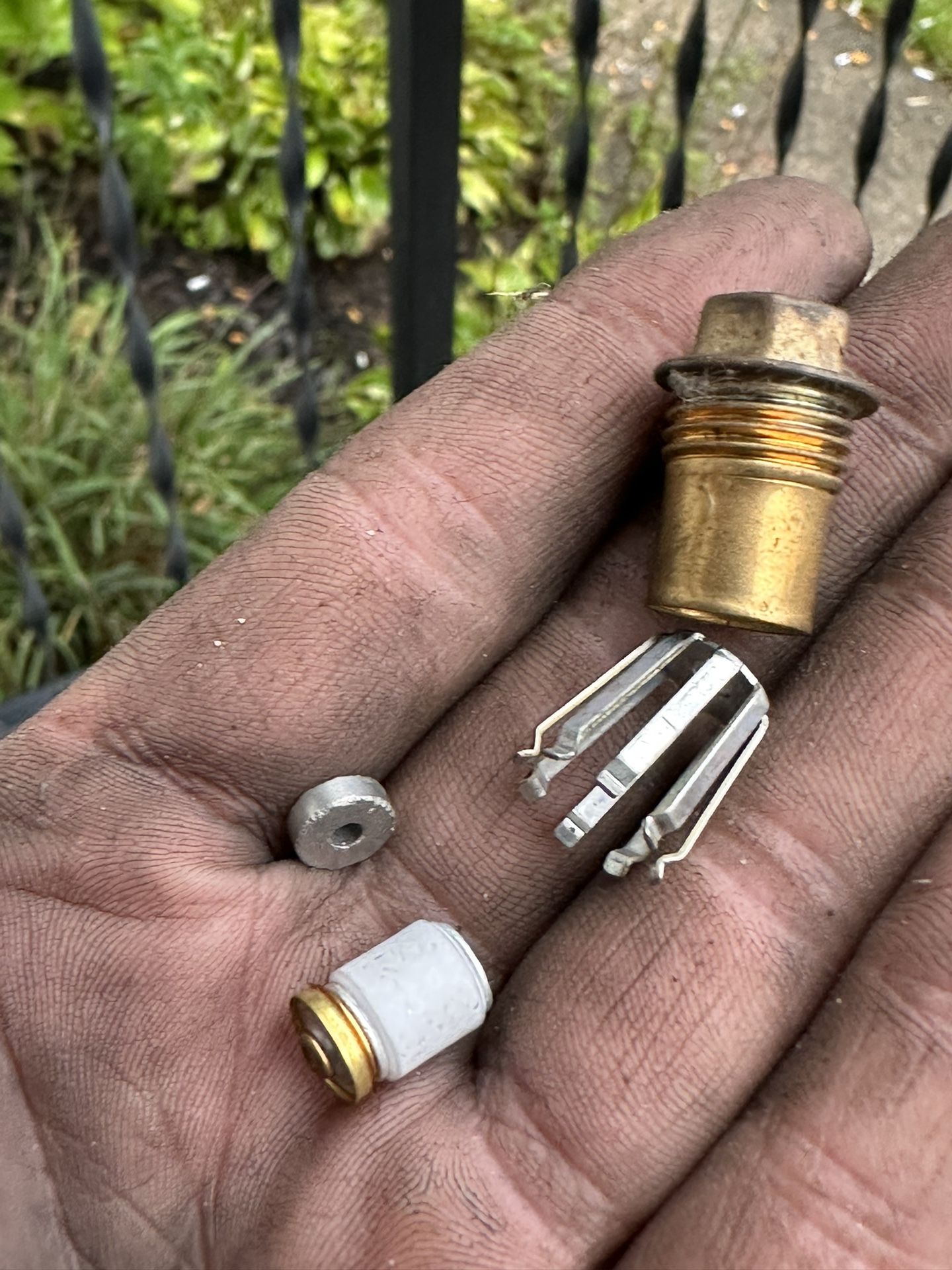 Idk What They Are! Have 2 Sizes Maybe 600 Or More