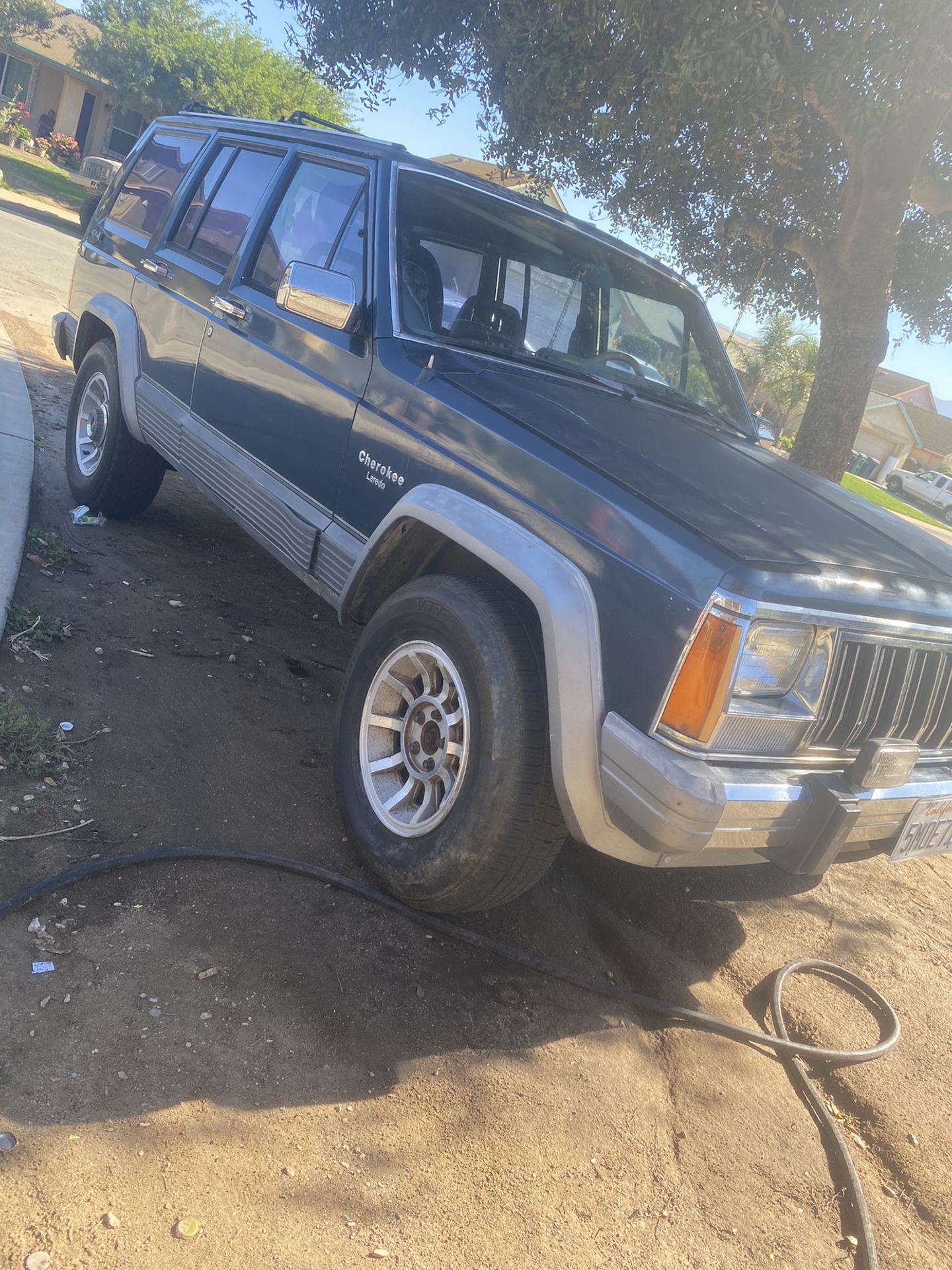 1989 Jeep Cherokee complete part out