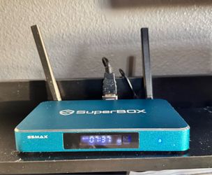 Superbox S5 MAX (like new)