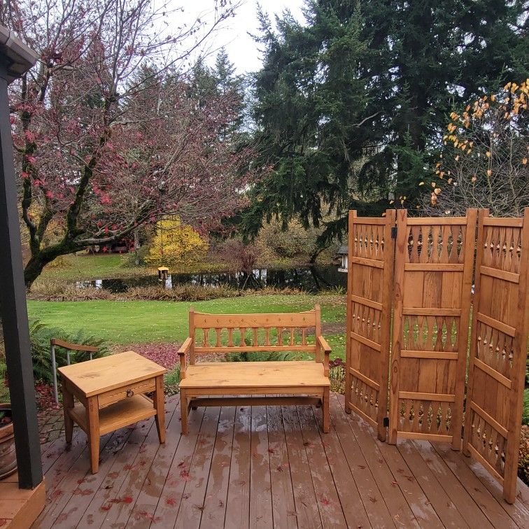 Indoor / Outdoor Furniture