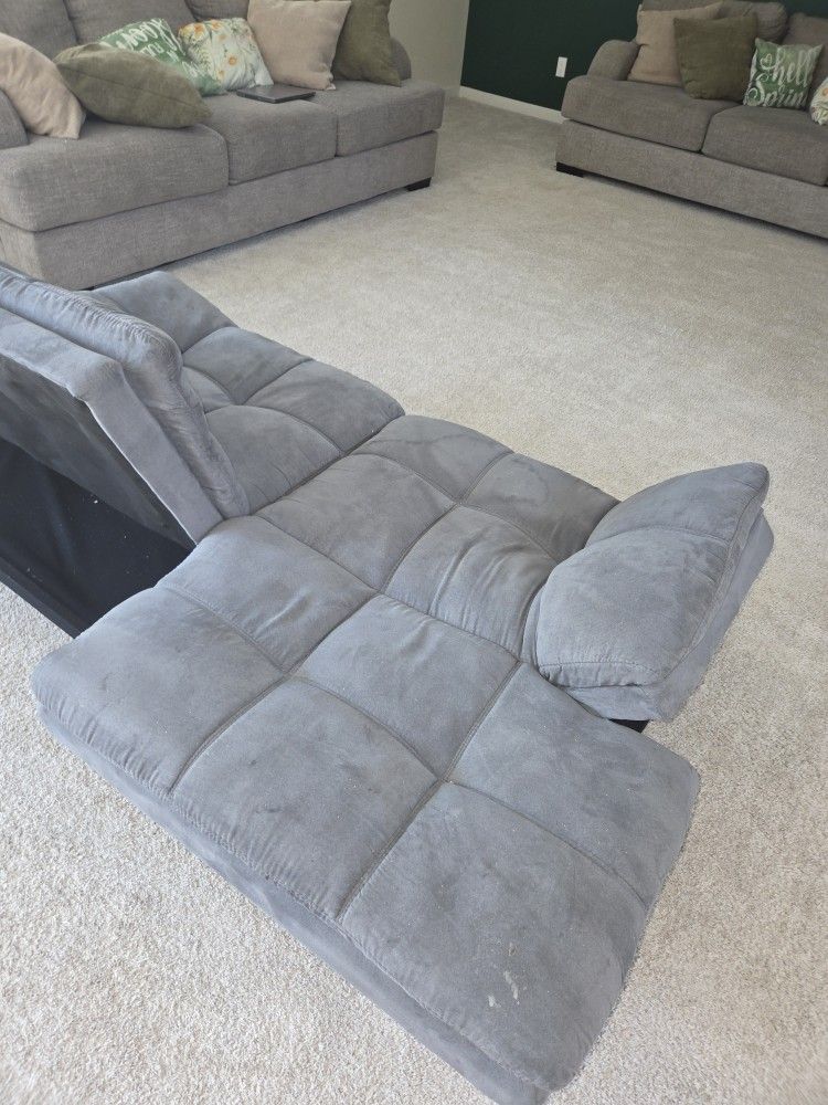 Convertible Futon